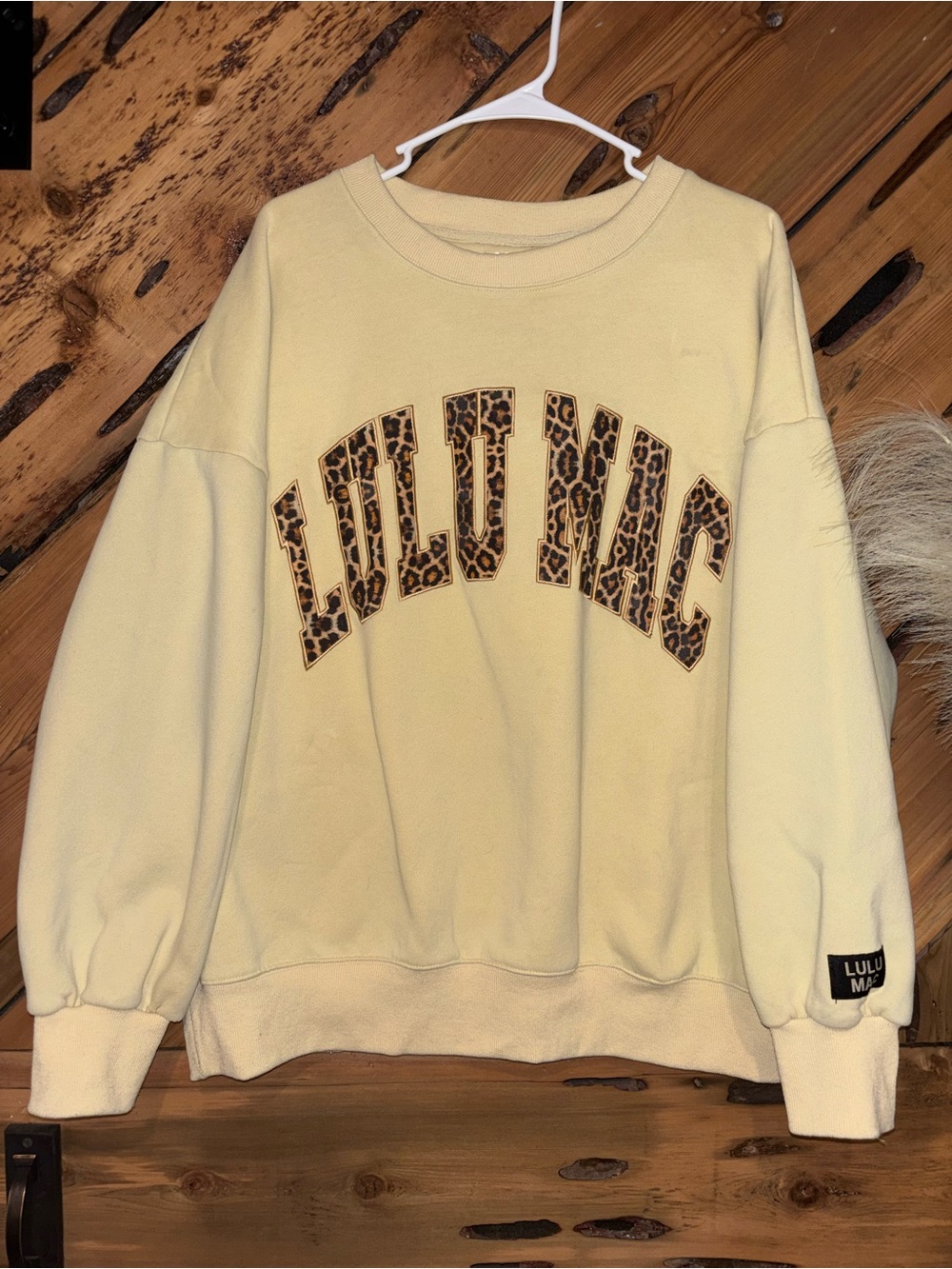 Lulu Mac butter yellow Crewneck Sweatshirt with Leopard Logo